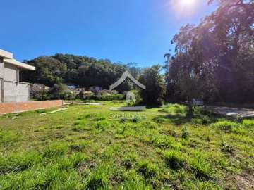 Terreno Residencial à venda em Carangola, Petrópolis - RJ
