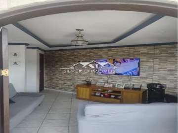 Casa à venda em Quarteirão Brasileiro, Petrópolis - RJ