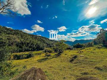 Fazenda / Sítio à venda em Água Quente, Teresópolis - RJ