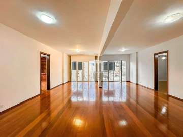 Apartamento à venda em Várzea, Teresópolis - RJ