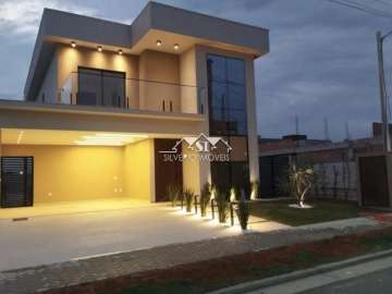 Casa à venda em Ogiva, Cabo Frio - RJ