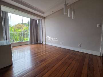 Apartamento à venda em Mariano Procópio, Juiz de Fora - MG