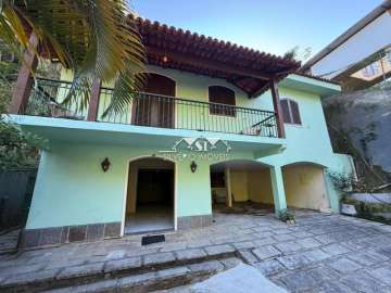 Casa à venda em Bingen, Petrópolis - RJ