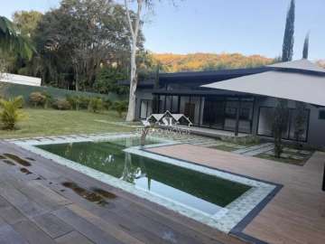 Casa à venda em Itaipava, Petrópolis - RJ