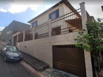 Casa à venda em Parque Guarua, Juiz de Fora - MG