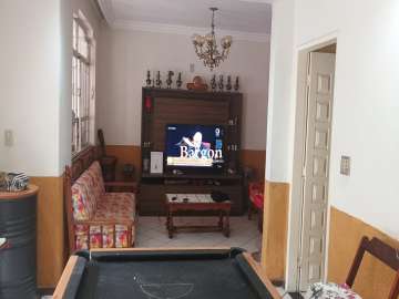 Casa à venda em Granbery, Juiz de Fora - MG