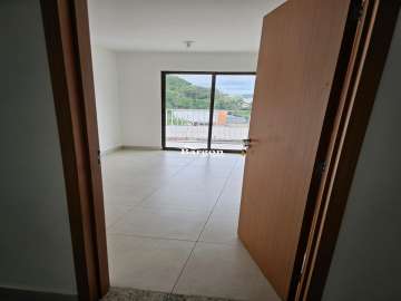 Apartamento à venda em Mariano Procópio, Juiz de Fora - MG