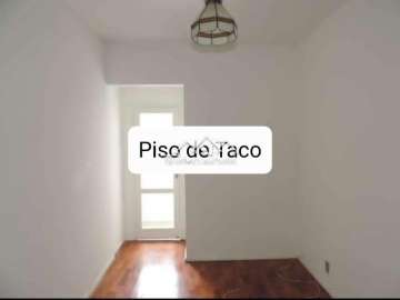 Apartamento à venda em Centro, Petrópolis - RJ