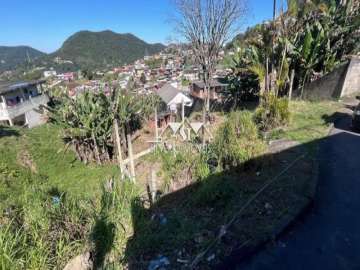 Terreno Residencial à venda em Quitandinha, Petrópolis - RJ