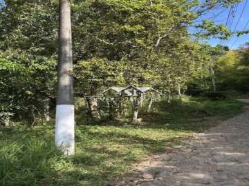 Terreno Residencial à venda em Caxambú, Petrópolis - RJ