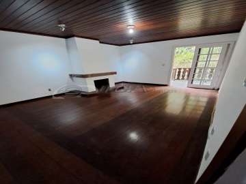 Apartamento à venda em Centro, Petrópolis - RJ