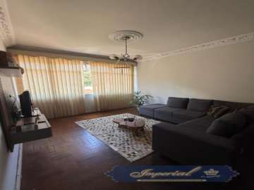 Apartamento à venda em Centro, Petrópolis - RJ