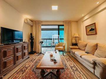 Apartamento à venda em Alto, Teresópolis - RJ