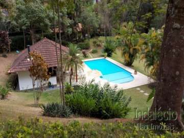 Casa à venda em Itaipava, Petrópolis - RJ