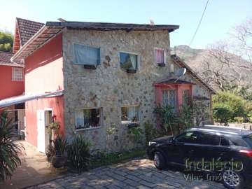 Casa à venda em Retiro, Petrópolis - RJ