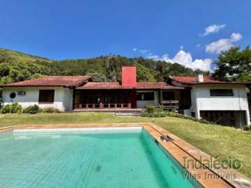 Casa à venda em Corrêas, Petrópolis - RJ