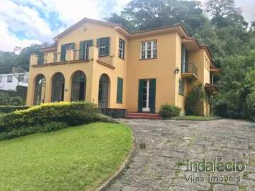 Casa à venda em Coronel Veiga, Petrópolis - RJ