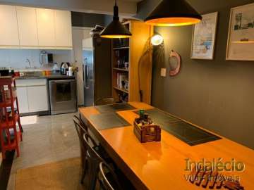 Apartamento à venda em Centro, Petrópolis - RJ