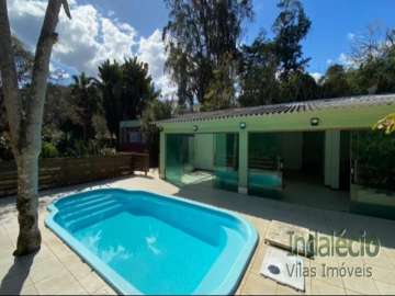 Casa à venda em Itaipava, Petrópolis - RJ