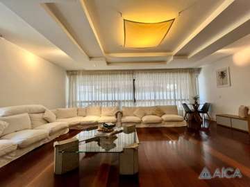 Apartamento à venda em Centro, Petrópolis - RJ