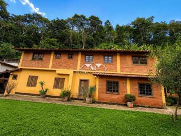 Casa à venda em Araras, Petrópolis - RJ