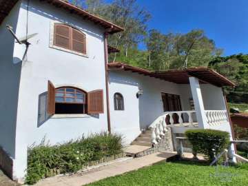 Casa à venda em Nogueira, Petrópolis - RJ