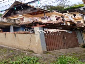 Casa à venda em Provisória, Petrópolis - RJ