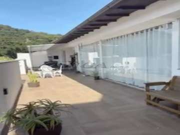 Apartamento à venda em Bingen, Petrópolis - RJ