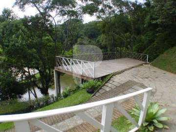 Casa à venda em Itaipava, Petrópolis - RJ